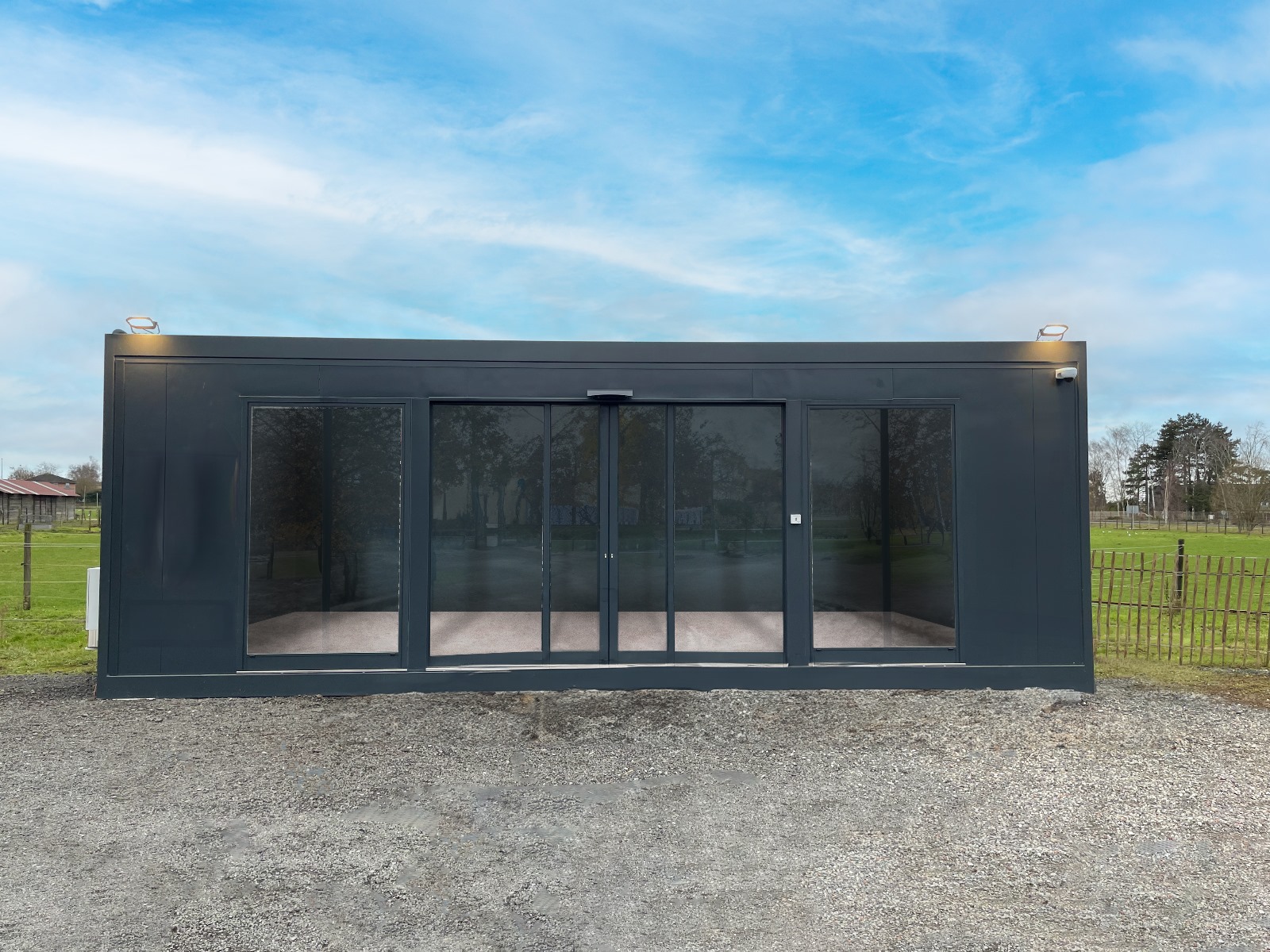 Photo d'un bâtiment modulaire en acier Automat-e